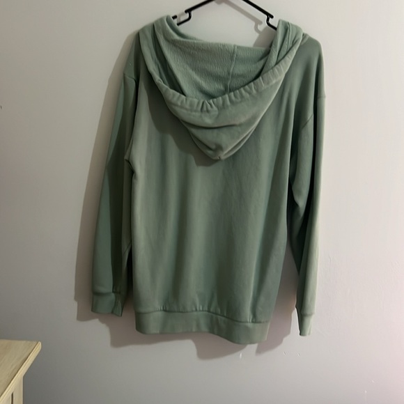 Vs pink sweatshirt - Picture 3 of 3